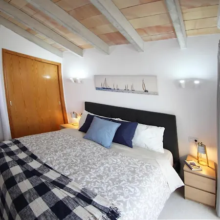 Villa Alcudia, Lovely House With Jacuzzi